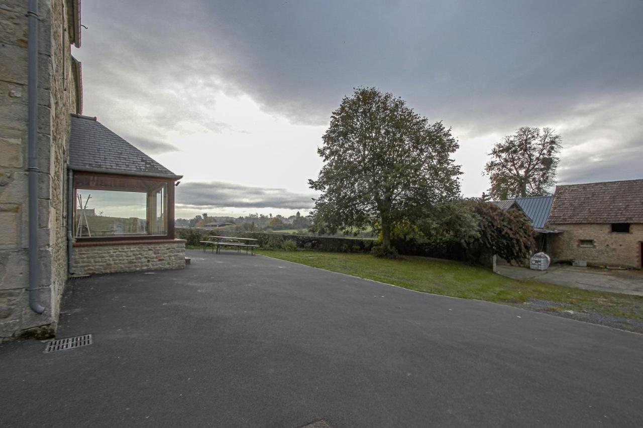 Villa Ferme de la Bertinière Lingevres Esterno foto
